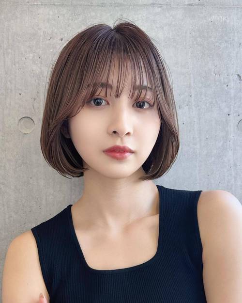 新女发16款发型_丝带编发鸡毛丸子头撞色编发，时尚减龄！