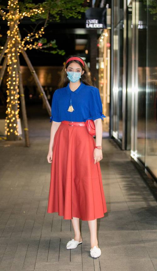 下身裙子款式图片大全_时尚裙装精选，设计多样，时尚必备！