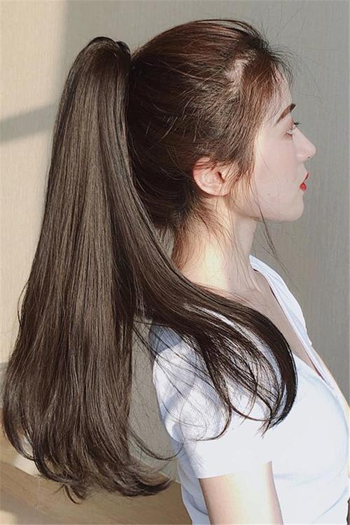 超紧高马尾_高马尾扎法多样,利落柔美全搞定! 超紧高马尾_高马尾扎法多样,利落柔美全搞定!