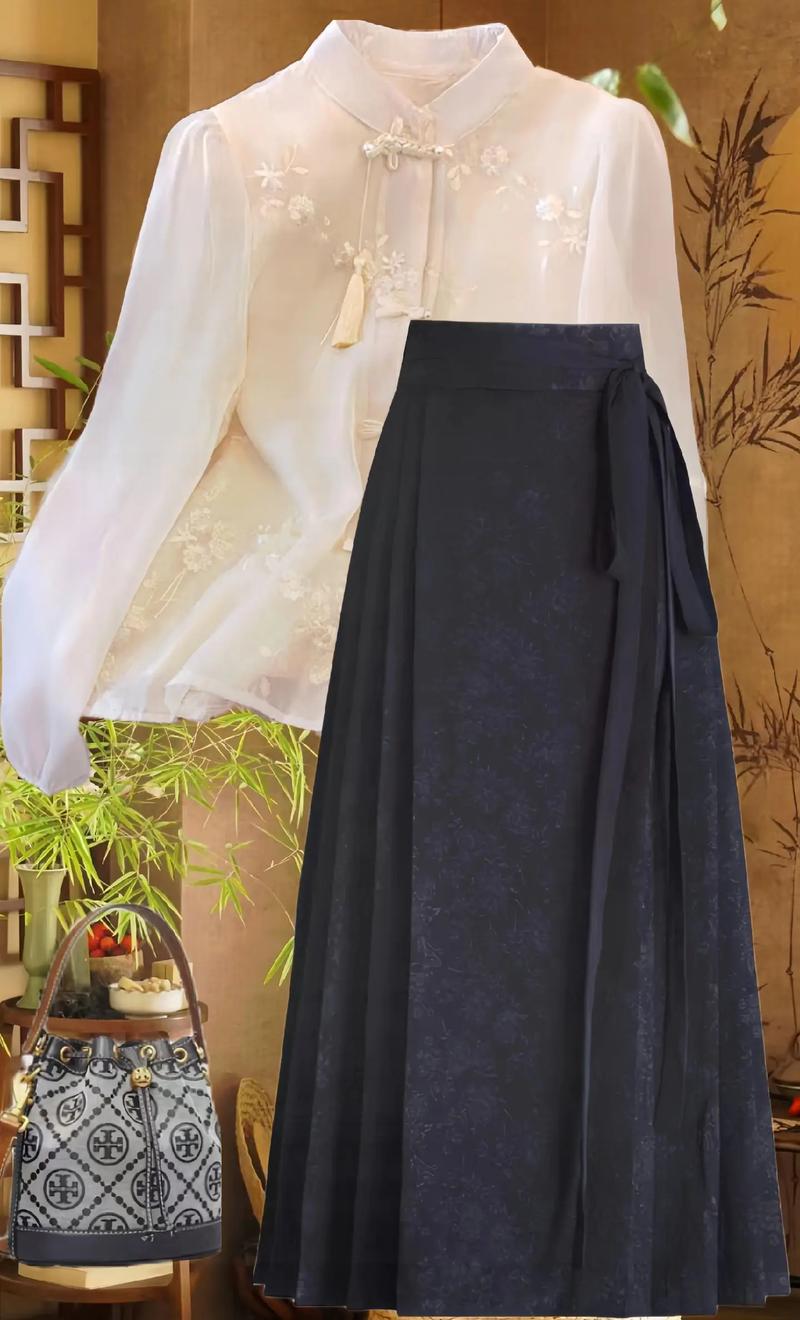 马面裙底下穿什么_传统风融入现代时尚 马面裙底下穿什么_传统风融入现代时尚