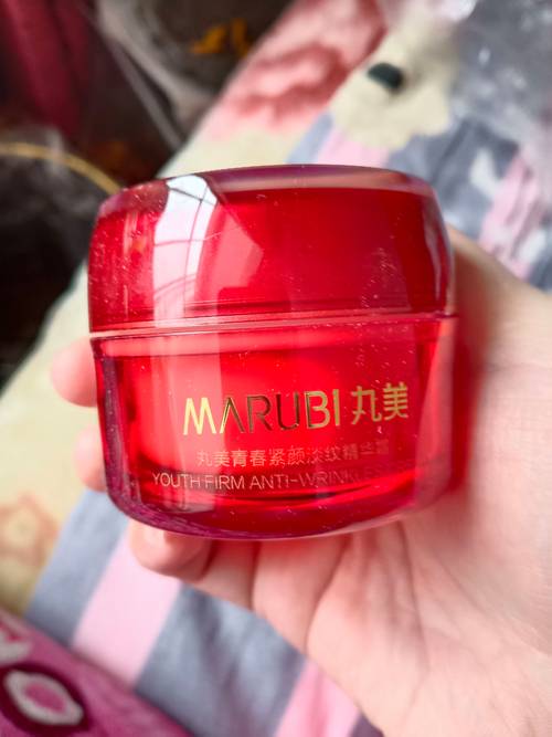 40岁女人用什么化妆品_选对护肤品!看肤质抗老保湿修复选露卡菲娅 40岁女人用什么化妆品_选对护肤品!看肤质抗老保湿修复选露卡菲娅