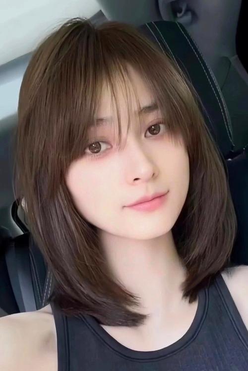 无需打理的齐肩发发型_时尚齐肩短发，展现女王气场，清爽易打理