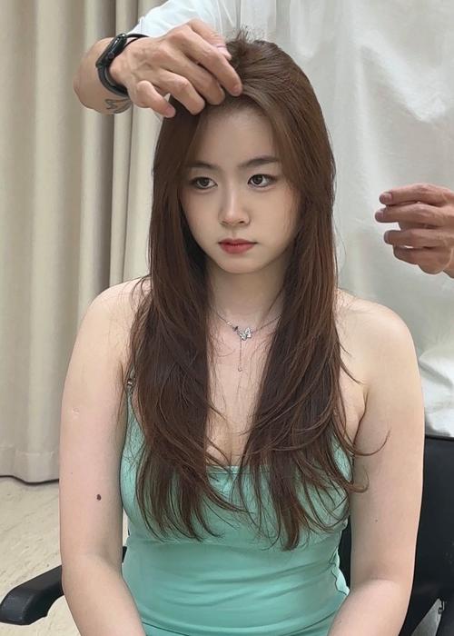 小个子适合留长发吗_小个子女生适合的发型 小个子适合留长发吗_小个子女生适合的发型