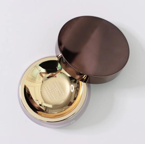 长时间吸入化妆品散粉_长期用散粉危害大?注意通风防呼吸道问题 长时间吸入化妆品散粉_长期用散粉危害大?注意通风防呼吸道问题