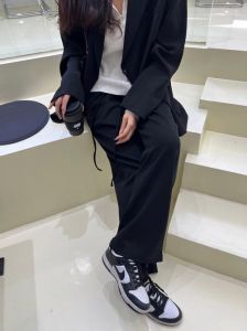 30多岁适合穿绑带运动裤吗_绑带裤穿出成熟活力范