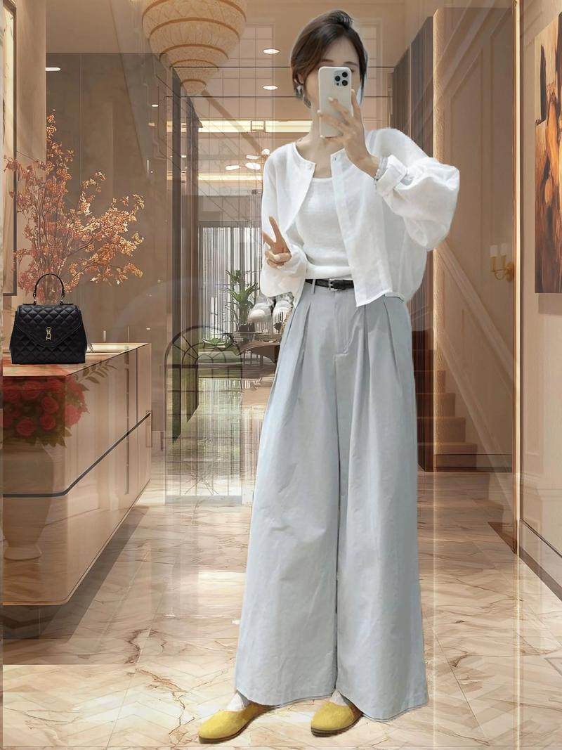 女士短款外套搭配_短外套搭配指南,穿出时尚感! 女士短款外套搭配_短外套搭配指南,穿出时尚感!