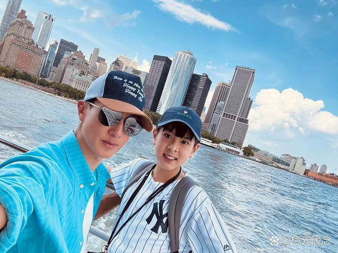 吴尊妻子头发不染不烫_吴尊林丽吟低调奢华幸福生活，自然护肤显温婉