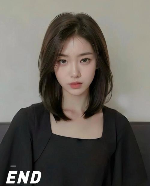 帮我看一下我适合什么发型_脸型选对发型，显脸小变好看！