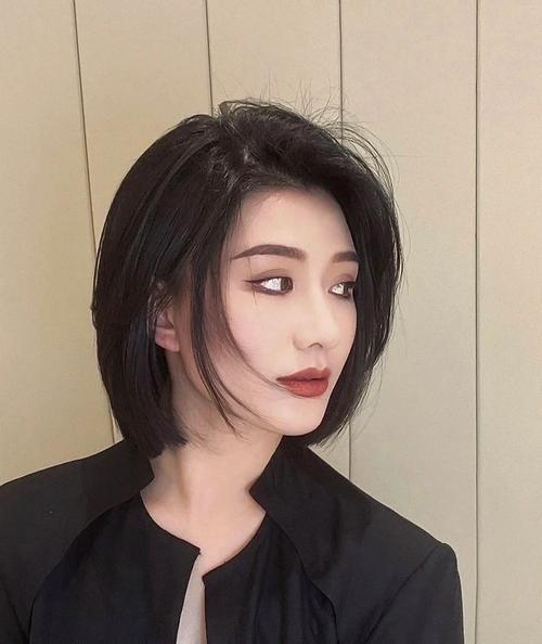 职场女性气质干练发型_干练优雅,形象加分 职场女性气质干练发型_干练优雅,形象加分