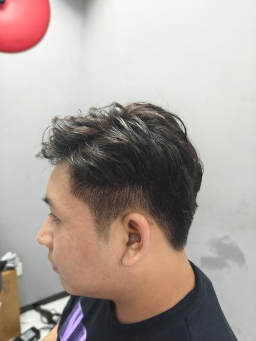 平碎发型男士_清爽利落，都市男士必备