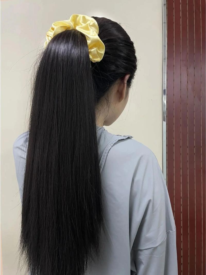 剪了高层次发型扎得了高马尾吗_披散有层次,扎马尾效果差,长卷发更佳 剪了高层次发型扎得了高马尾吗_披散有层次,扎马尾效果差,长卷发更佳