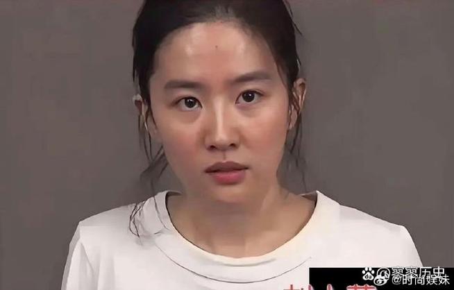 好眼缘不靠浓妆艳抹看不出化妆_素颜好眼缘，自然美更动人