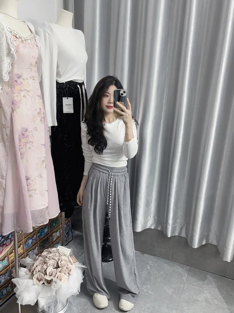 145小个子女生的穿搭_显高又自信的秘籍 145小个子女生的穿搭_显高又自信的秘籍