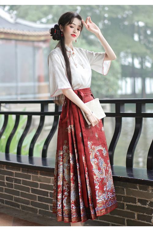 汉服马面裙上衣穿法_古今时尚百搭,传统新潮必备! 汉服马面裙上衣穿法_古今时尚百搭,传统新潮必备!