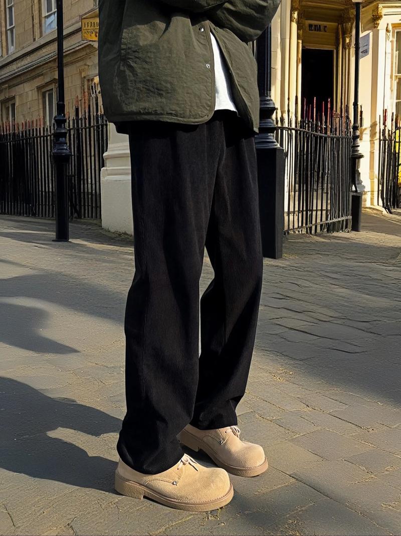 灯芯绒裤子配什么外套男_风格多变，轻松出彩