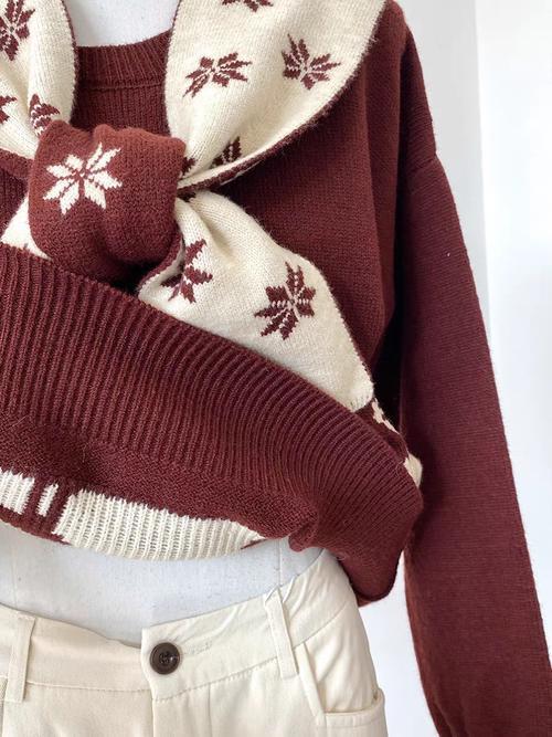 安哥拉红色外套配什么颜色毛衣_安哥拉红毛衣,时尚百搭不显老! 安哥拉红色外套配什么颜色毛衣_安哥拉红毛衣,时尚百搭不显老!