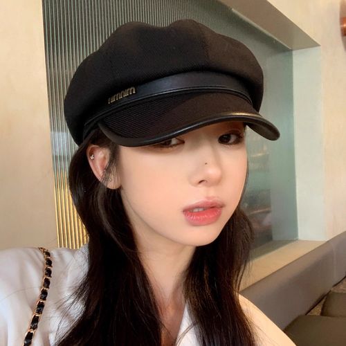 贝雷帽子搭配的衣服_时尚百搭贝雷帽,提升造型层次感 贝雷帽子搭配的衣服_时尚百搭贝雷帽,提升造型层次感