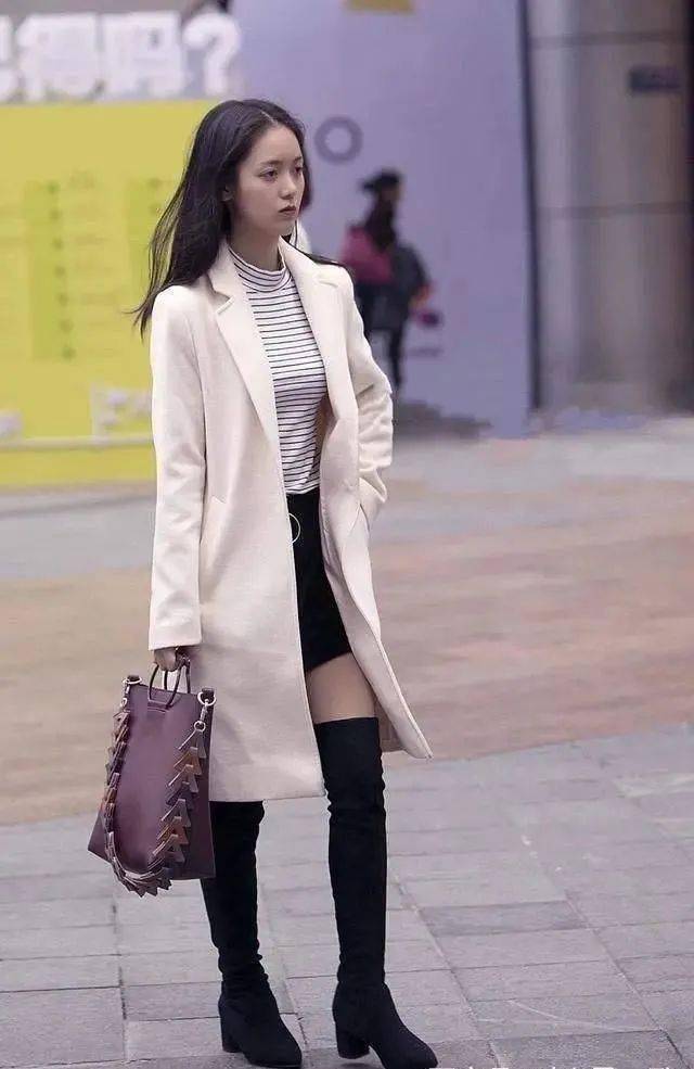 长呢子大衣怎么搭配好看_灰色长款呢大衣,百搭保暖显气质 长呢子大衣怎么搭配好看_灰色长款呢大衣,百搭保暖显气质