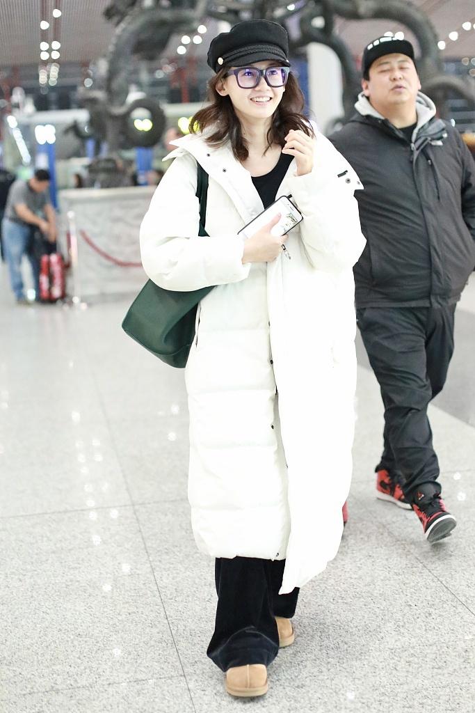 贝雷帽可以搭配羽绒服吗_贝雷帽配羽绒服,时尚保暖显个性! 贝雷帽可以搭配羽绒服吗_贝雷帽配羽绒服,时尚保暖显个性!