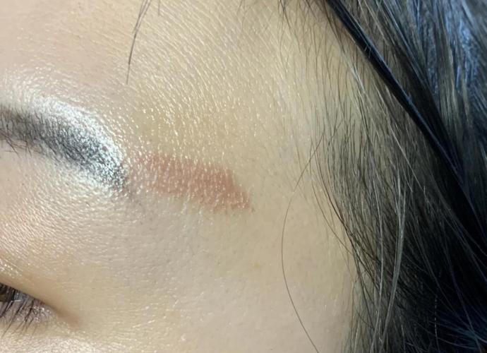 家用卷发棒伤头发吗_高温伤发？不同发质烫发温度不同！