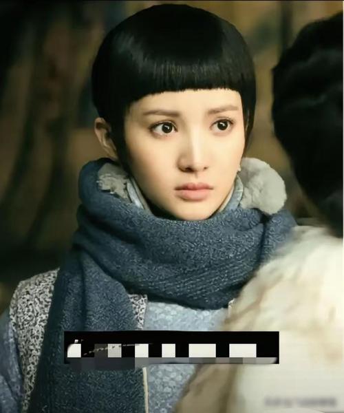 月牙半弧形刘海_月牙刘海显少女,韩式柔美造型好 月牙半弧形刘海_月牙刘海显少女,韩式柔美造型好