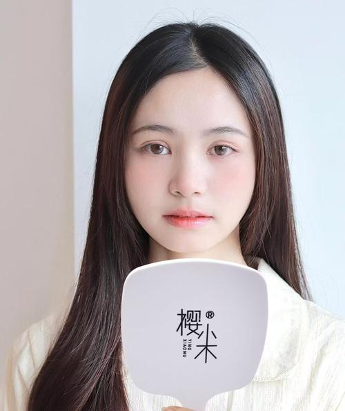 心形脸是什么脸型_心形脸特征与保养技巧 心形脸是什么脸型_心形脸特征与保养技巧