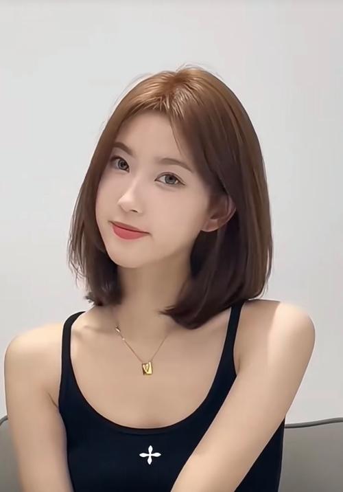 能看到自己配什么发型的_美颜相机虚拟试镜，找适合你的发型