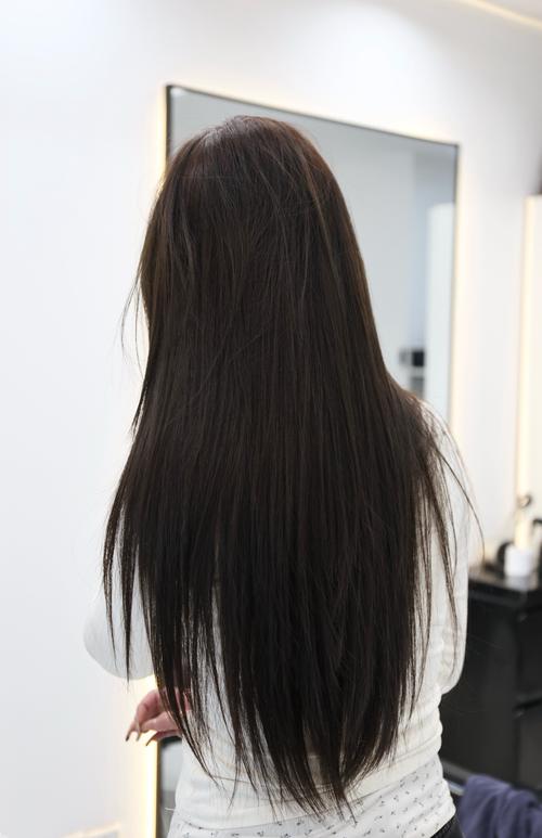 过腰的长发适合怎样发型_显气质实用,多种风格可选 过腰的长发适合怎样发型_显气质实用,多种风格可选