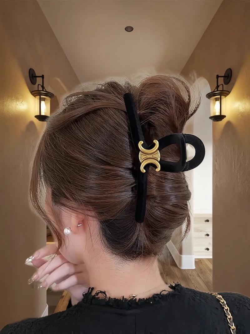 中小号夹子夹头发怎么夹好看_后脑利落侧边俏皮头顶精致！