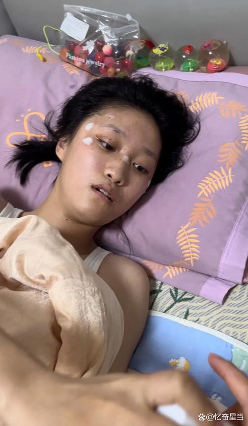 不愿化妆宁愿睡觉是女生_传统观念时间精力自信素颜健康内在