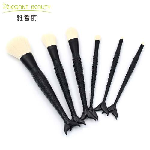 用护发素护理化妆刷_定期洗化妆刷,避免皮肤问题!粉底遮瑕3-5天,散粉1-2周 用护发素护理化妆刷_定期洗化妆刷,避免皮肤问题!粉底遮瑕3-5天,散粉1-2周