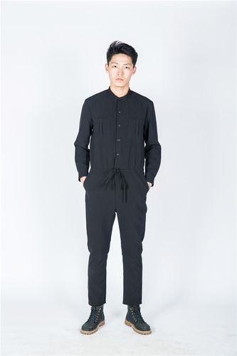 男连体裤适合哪些人_复古工装连体裤,百搭又时尚! 男连体裤适合哪些人_复古工装连体裤,百搭又时尚!