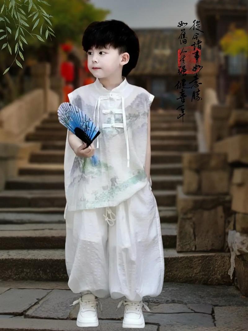 穿汉服配什么鞋子_小白鞋绣花鞋凉拖任你选 穿汉服配什么鞋子_小白鞋绣花鞋凉拖任你选