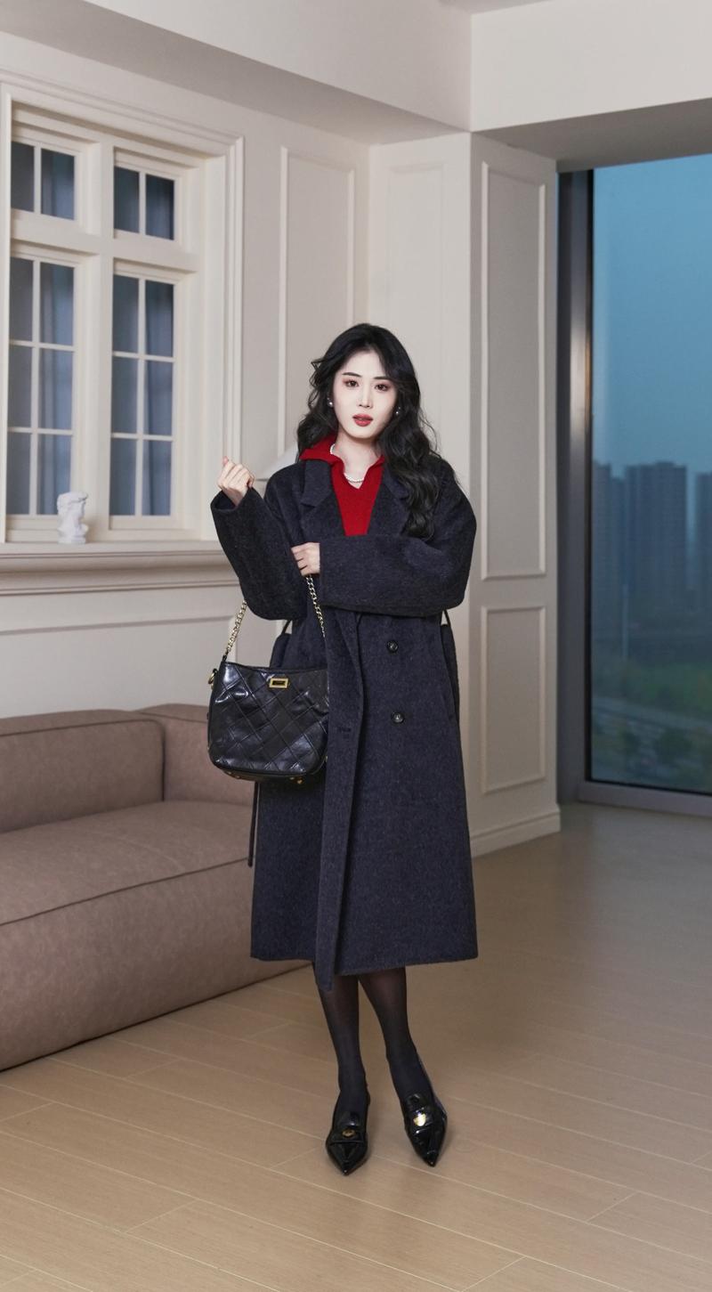 上红下黑的衣服搭配_红上衣配黑下装,大胆高级显气质 上红下黑的衣服搭配_红上衣配黑下装,大胆高级显气质