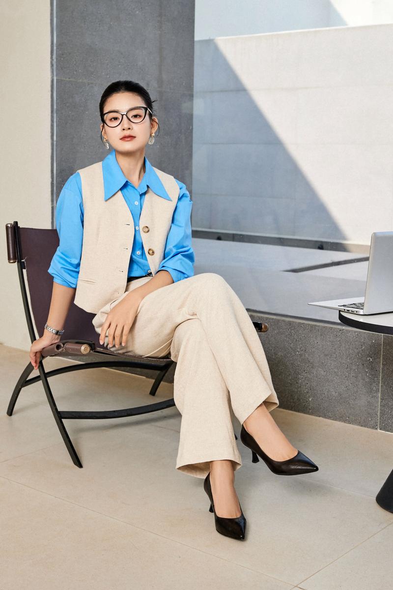 方跟尖头鞋搭配什么裤子_尖头高跟鞋 百搭神器，显高又优雅！