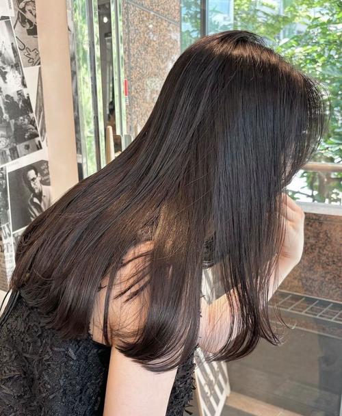 又黑又直的头发_简约高级,文艺青年挚爱 又黑又直的头发_简约高级,文艺青年挚爱