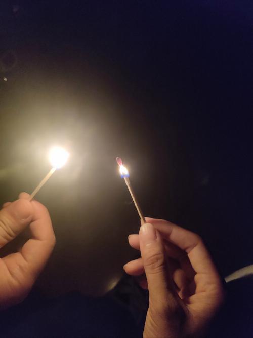 吹蜡烛的正确姿势_气息与专注力的考验