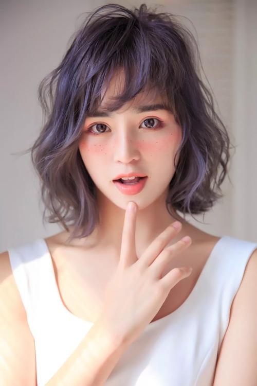 她身高165cm适合什么发型_165cm锁骨发中长发短发，显气质显个性