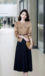 秋装百搭发型_短发显年轻，锁骨发优雅，长发展柔美