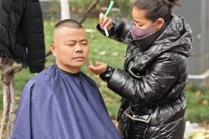 没过正月15能剪头发吗_正月理发没禁忌，按需修剪更健康