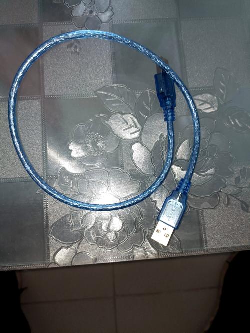 散热器数据线接头发烫正常吗_数据线发烫？快充原因多，严重要当心！