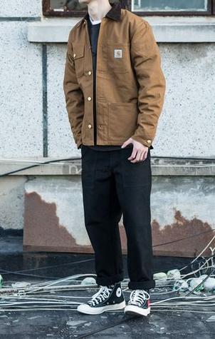 密西根夹克搭配衬衣_春季百搭时尚必备 密西根夹克搭配衬衣_春季百搭时尚必备