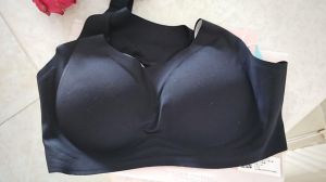 木瓜胸型适合的胸罩_木瓜胸选深罩杯内衣，稳住上围不溢出