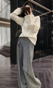 大款毛衣怎么搭配裤子_毛衣搭过膝靴显高显瘦，搭裤裙外套各有特色
